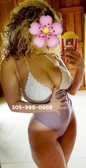 , 29  female escort, Miami