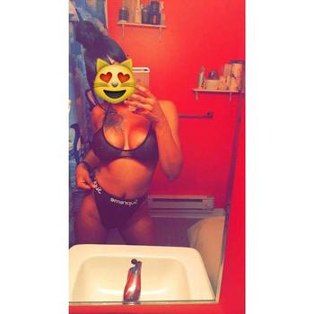 , 24 African American female escort, Miami