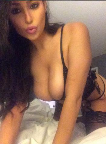 , 23 Latino/Hispanic female escort, Miami