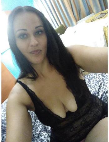 , 30 Latino/Hispanic female escort, Miami