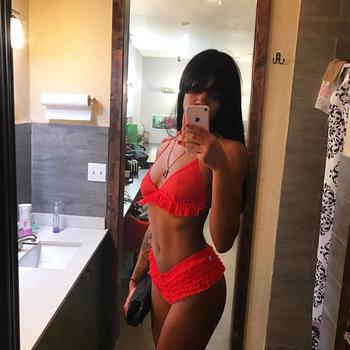 , 21  female escort, Miami