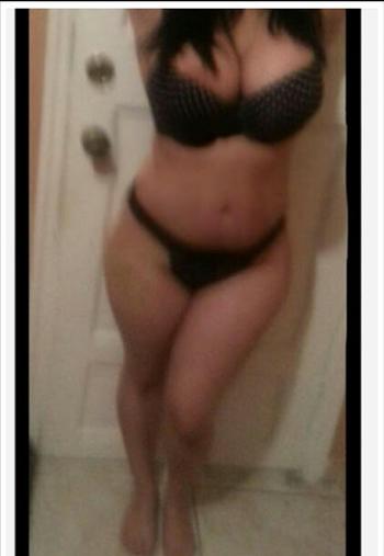 , 23 Latino/Hispanic female escort, Miami