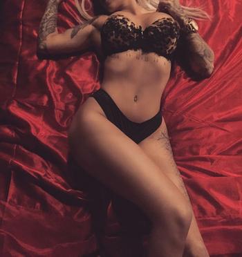 , 27  female escort, Miami