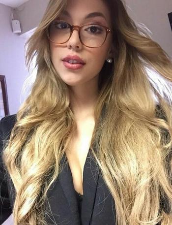 , 18  female escort, Miami