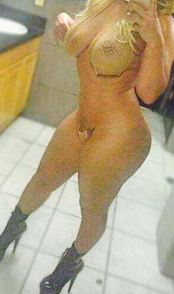 , 32  female escort, Miami