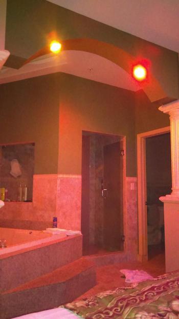 , 32 Latino/Hispanic female escort, Miami