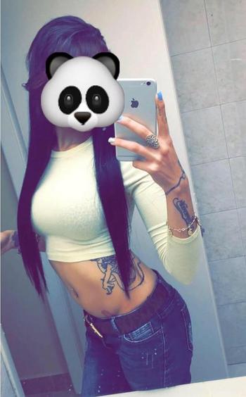 , 22 Latino/Hispanic female escort, Miami