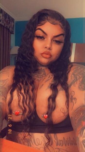 Coookie Lew, 25  female escort, Miami