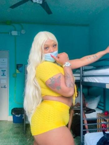 Sushi, 25  female escort, Miami