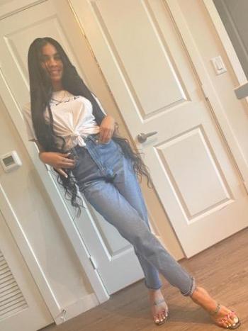 Paola, 26  female escort, Miami