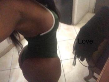 Rosa, 28  female escort, Miami