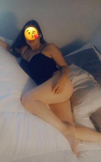 Zara, 24  female escort, Miami
