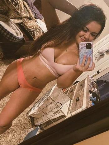 786-652-7857, 26  female escort, Miami