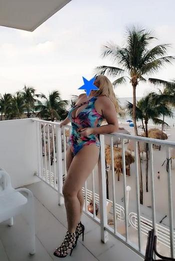 CINDY COMPLACIENT LATINA PARA TI, 35  female escort, Miami