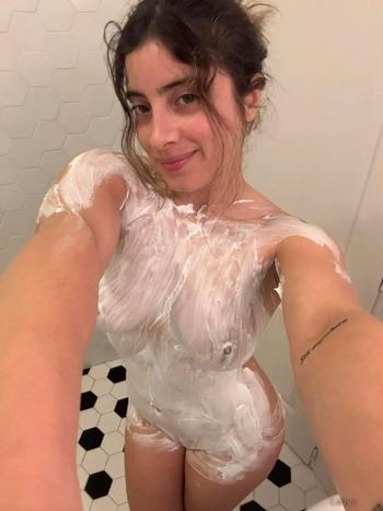407-881-1569, 26  female escort, Miami