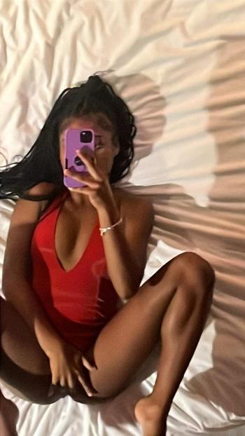 Kamya , 22  female escort, Miami